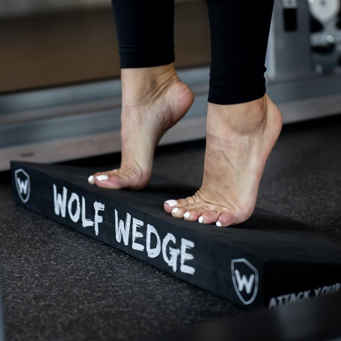 Wolf Wedge Squat